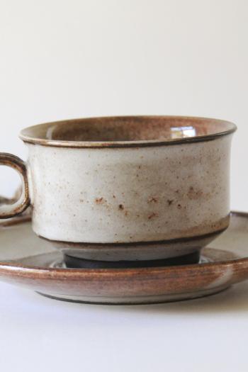 Danish Modern Teacup and saucer. STOGO Design by Herluf Gottschalk-Olsen. Rustic stoneware