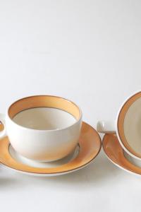 Arabia Finland Kloverblad Tea sets by Stig Lindberg / Inkeri Leivo. Pair Cups and saucers. Scandinavian mid-century