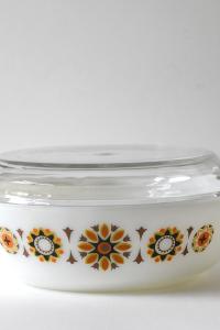 JAJ Pyrex. TOLEDO Bowl with orange and black flowers. Lid and dish. Pyrex Glass Stovetop. 1969s Collectible