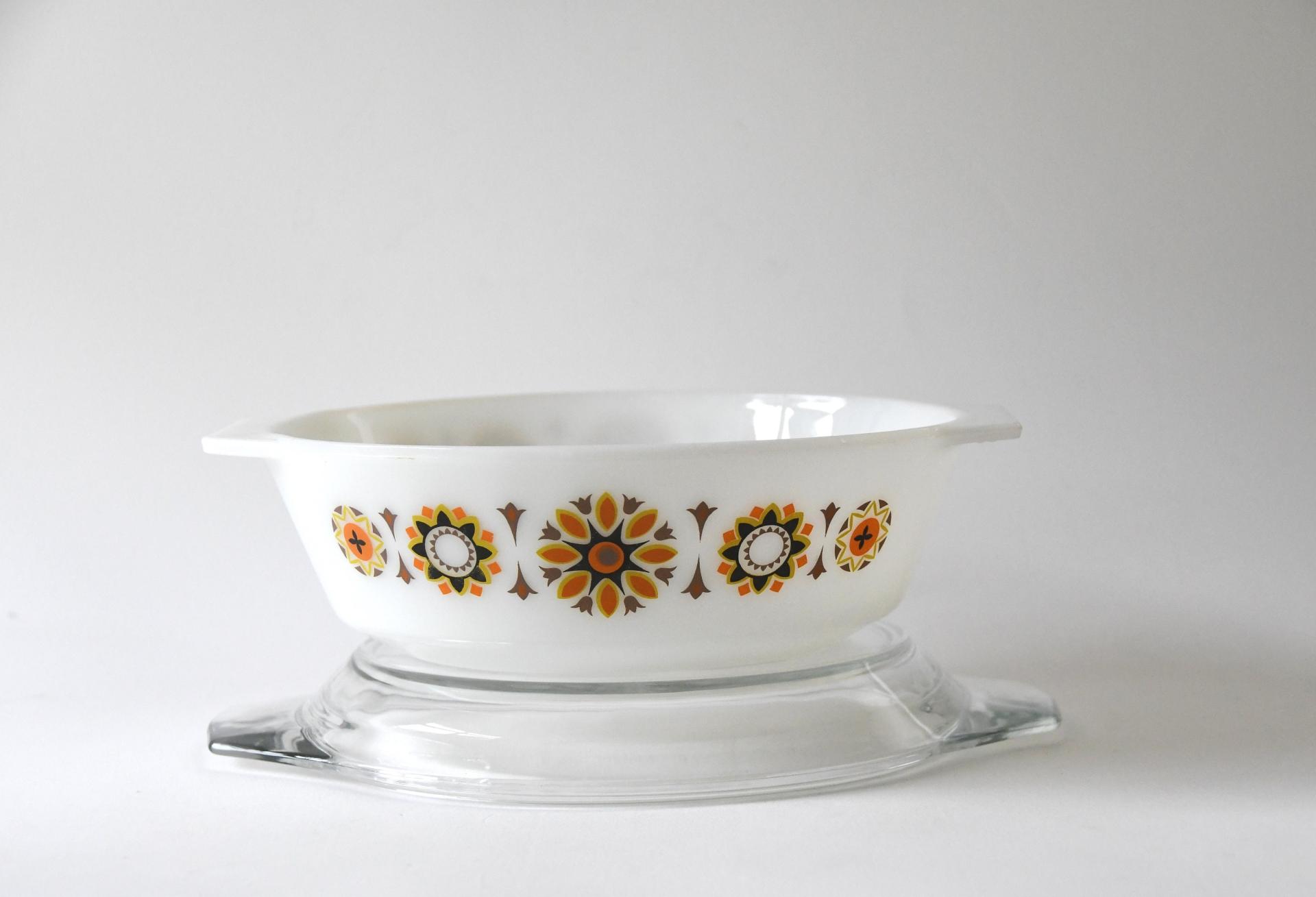 JAJ Pyrex. TOLEDO Bowl with orange and black flowers. Lid and dish. Pyrex Glass Stovetop. 1969s Collectible